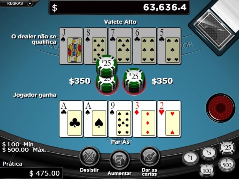 jogador jogando poker online, cara ganhou no cassino na internet