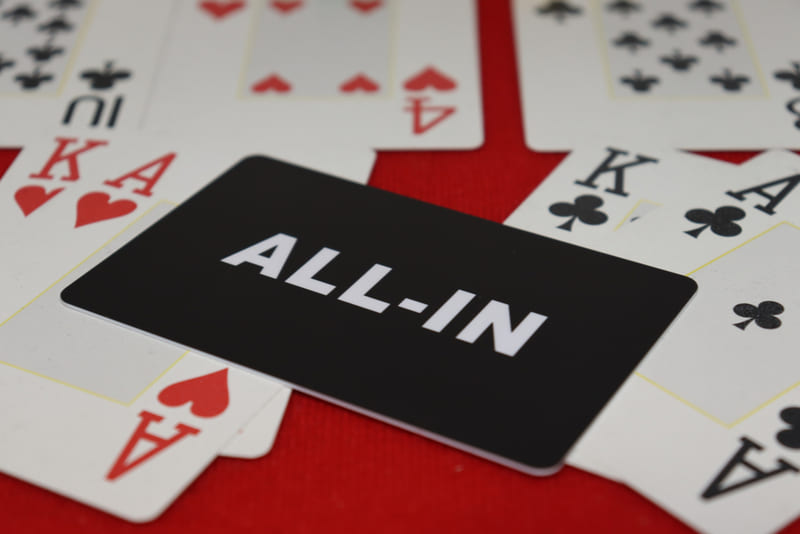 Quando Deve ir All-In No Poker - Estratégia