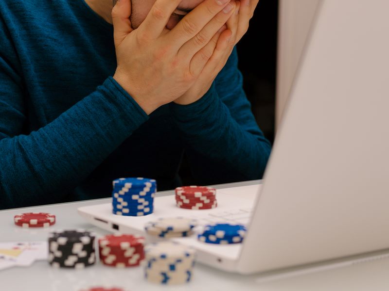 Tilt no poker: o que é e como superá-lo? - Bodog