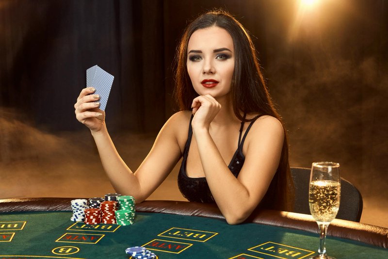 mulheres apostar jogos mesa