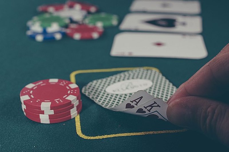 jogar poker estrategia upswing