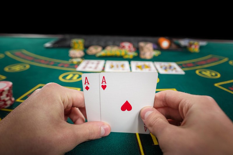 Guia para iniciantes no Blackjack. Como jogar 21 no baralho?