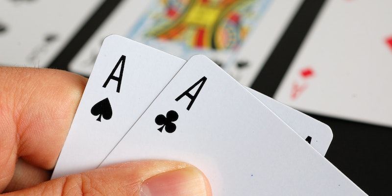 Guia para iniciantes no Blackjack. Como jogar 21 no baralho?