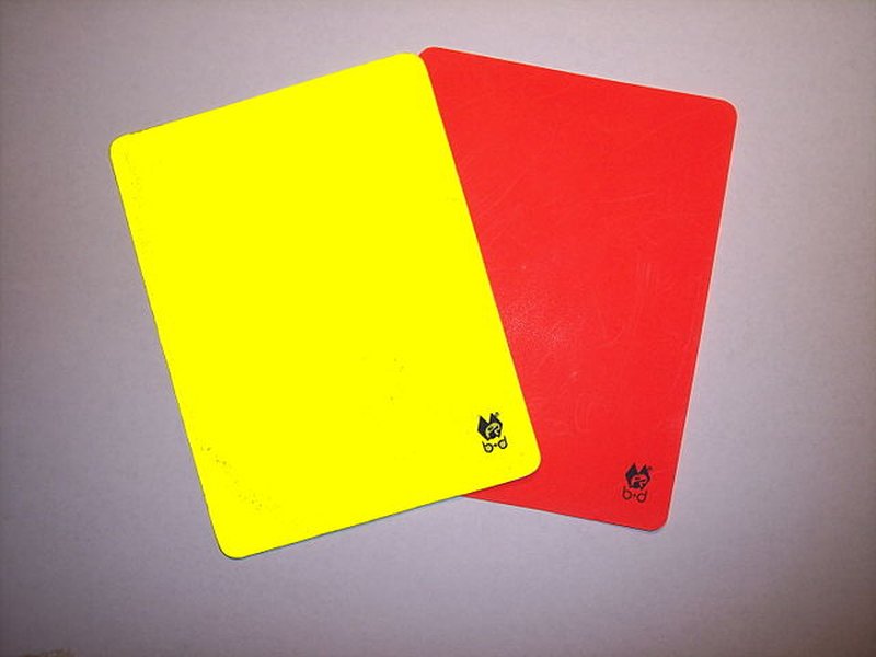 tarjeta amarilla roja futbol