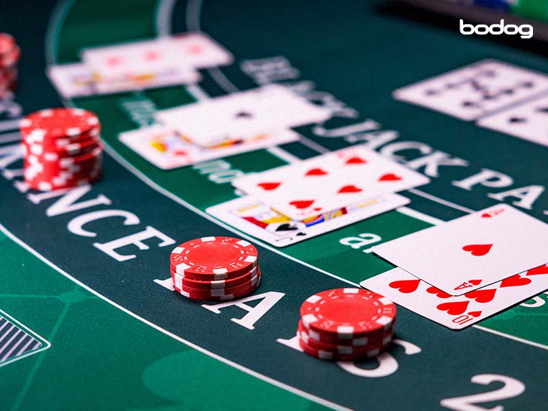 Blackjack num Casino Online (2023) O Guia Definitivo