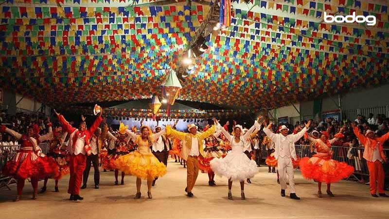 O que tem na #FestaJunina e também tem nos jogos de tabuleiro