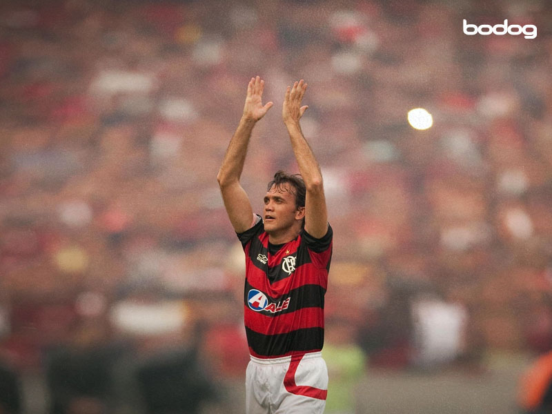 Os maiores artilheiros estrangeiros do Flamengo