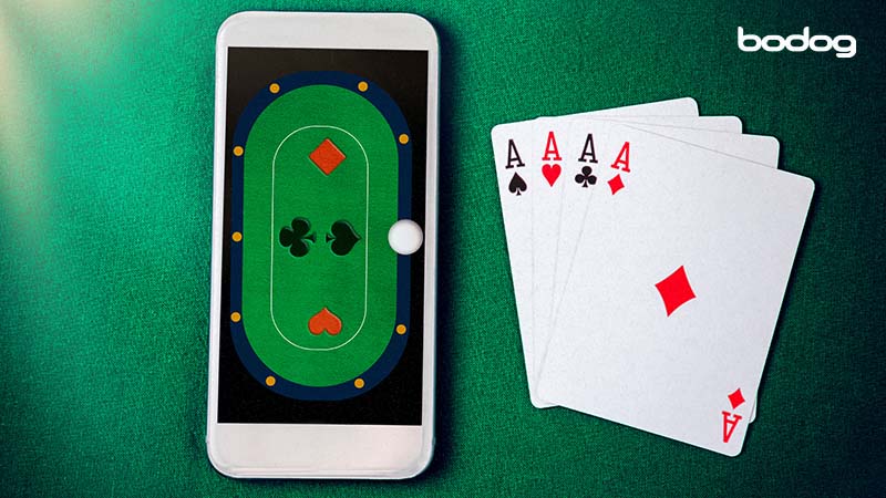 PRATICIDADE: Por que é mais fácil jogar poker online do que poker ao vivo 